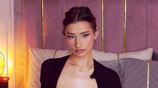 Carine pro webcam model performs so hot