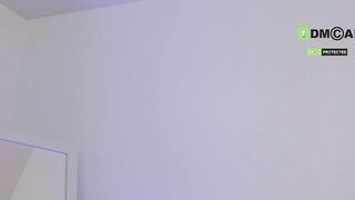 sweetkira1 Glowing Live Stream 2026-04-12