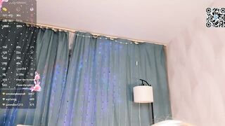 mikaelataron Tempting Web Show Cam 2026-04-13
