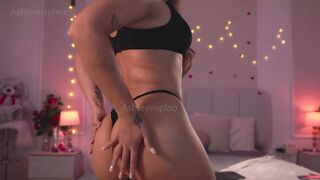 ashley_ospino Captivating Webcam Stream 2026-04-13
