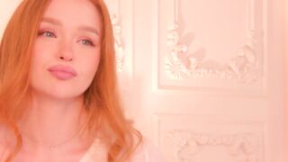 AimeeRoberts Camgirl Alluring Seduction Video 2026-04-18