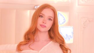 AimeeRoberts Camgirl Alluring Seduction Video 2026-04-18