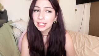cami_calderon Live Cam Performer Alluring Video 2026-04-17