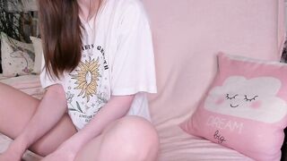 tossy_flossy Live Cam Performer Body Video 2026-04-17