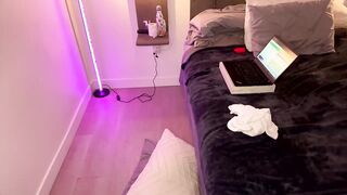 kittywoodyluv Webcam Girl Sensual Tease Video 2026-04-18