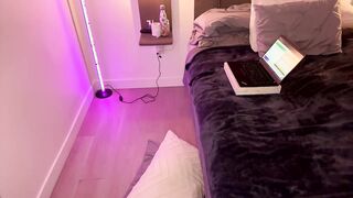 kittywoodyluv Webcam Girl Sensual Tease Video 2026-04-18