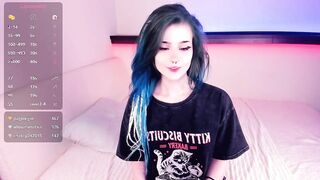 alicentity Live Cam Performer Seductive Video 2026-04-18