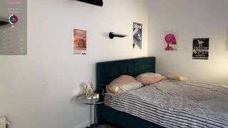 krisss__kisss Hypnotic Webcam Siren 2026-04-26