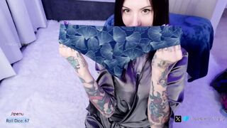 harliequinnx Every curve is absolute perfection 2026-04-27