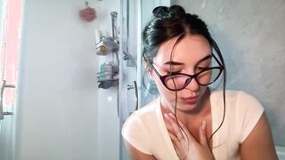 mollyy2006 Glamorous Show Cam Live 2026-04-27