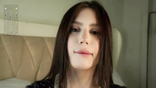 sunnmari - booty brunette 2026-05-13 1127 webcam video