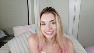 ellalowe 2026-05-16 0720 webcam video