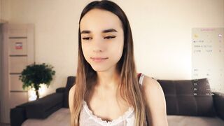 keeleyreineck sucks finger 2026-05-18 0556 webcam video