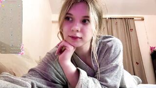 chloe_show Thrilling Live Siren 2026-05-22