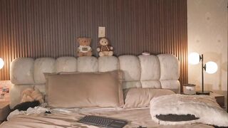 roseferrera 2026-05-24 0400 webcam video