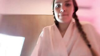 xo_madeline 2026-05-24 0440 webcam video