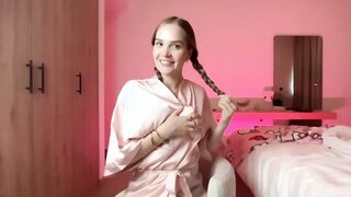 xo_madeline 2026-05-24 0440 webcam video