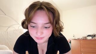 floret_joy 2026-05-29 2220 webcam video