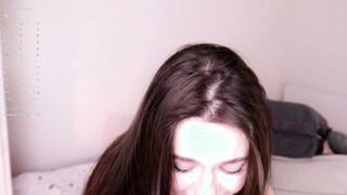 milky_sofa 2026-05-30 0010 webcam video