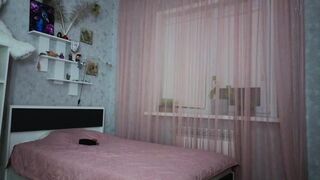 hoaarisa 2026-06-05 2320 webcam video