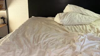 elli_harmon 2026-06-19 2030 webcam video