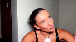 bonnieandclyde540767 2026-06-20 0630 webcam video