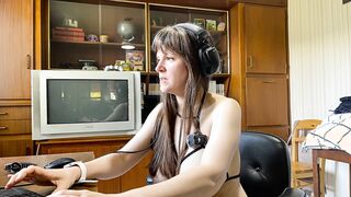 claire_moulin 2026-06-20 1420 webcam video