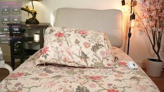 honeyyykate 2026-06-20 1450 webcam video