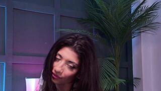 DelinaRose Fiery Web Cam Live 2026-02-19