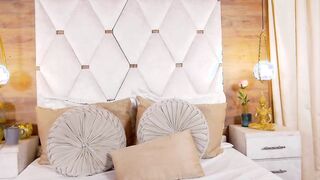 MeganJhordans You just became my weakness 2026-02-21