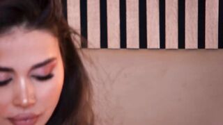 IrisDavis classy webcam model in sexy black lingerie