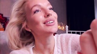 Maiu blonde webcam model seducing session