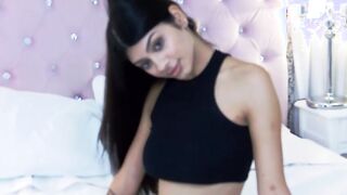 KeiraLis pretty young brunette cam model