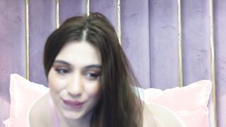 KiraMae delicious ass