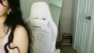 elisparadisex Your body is unreal in every way 2026-03-11