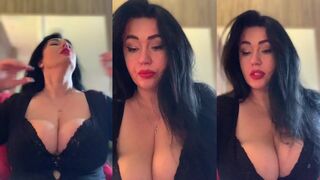 AdiraMaeven busty brunette