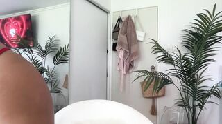 luvlivvyy Playful Live Stream 2026-03-16