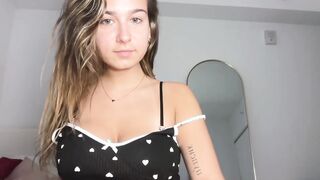 elenahere4u Daring Webcam Session 2026-03-16