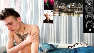 duoemi I am officially your number one fan 2026-03-17