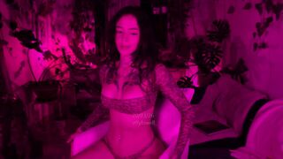 effylowell_ Sinful Webcam Charm 2026-03-21