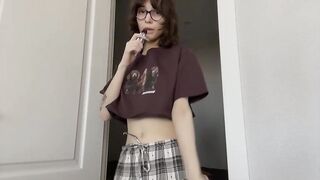 TheaDaffin skinny topless