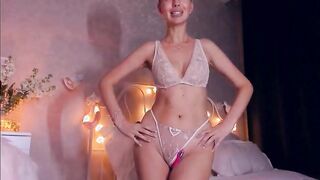 Maiu Curvy Girl Doggy Ass Show 2026-03-31
