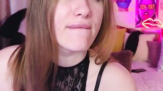 CarolainGilbert Elite Stream Show Cam 2026-04-02