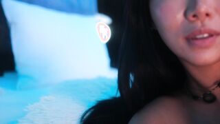 ami_katana Enticing Cam Show 2026-04-11